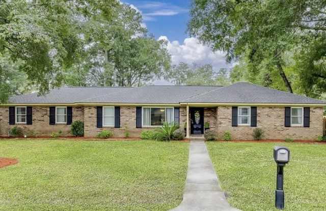 503 Symons St photos photos