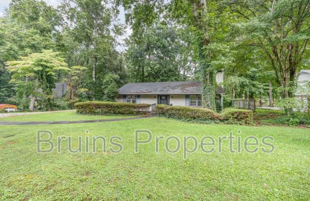 229 Creekwood Drive - 229 Creekwood Drive, Davie County, NC 27006