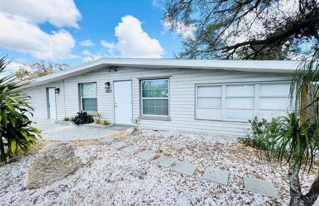 3913 S SHADE AVENUE photos photos