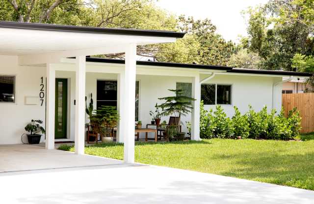 1207 Falcon Drive photos photos