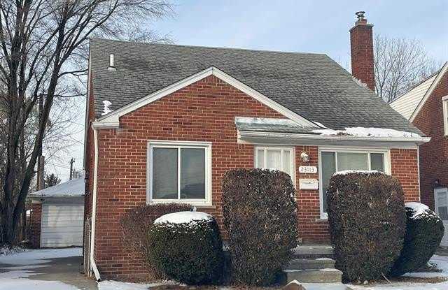 23113 HAYES Avenue photos photos