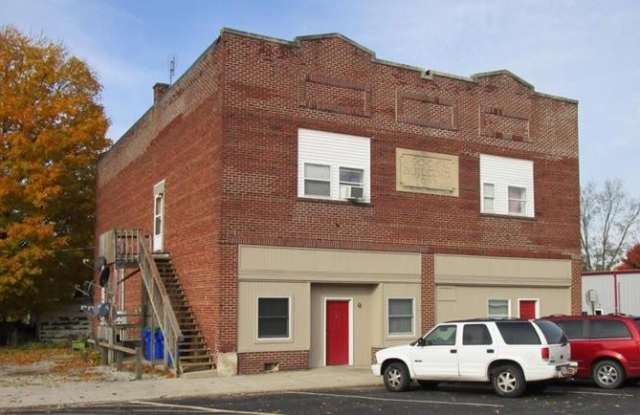 102 South Main Street - 5 - 102 South Main Street, Claypool, IN 46510