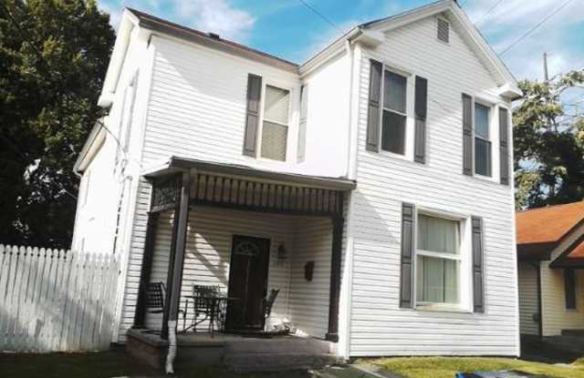 Beautiful Home On Campus Pre Leasing Fall Semester 2026 photos photos