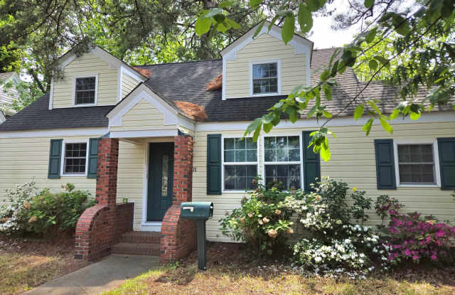 Beautiful Move-In Ready Single Family Home! photos photos