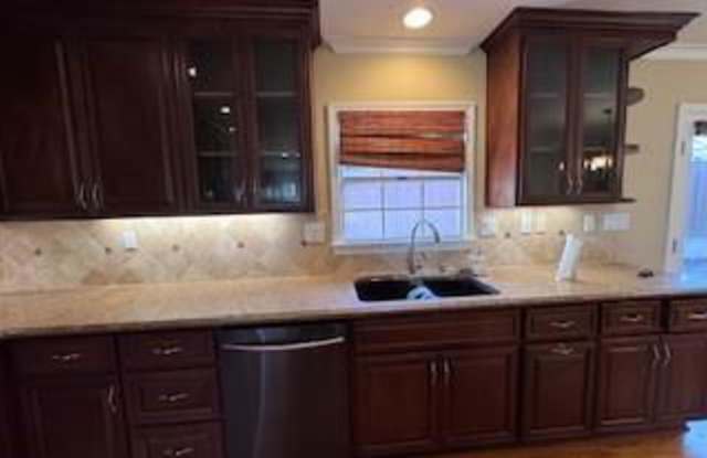 320 Vía Colusa - 320 Vía Colusa, Torrance, CA 90277 320 Vía Colusa - 320 Vía Colusa, Torrance, CA 90277