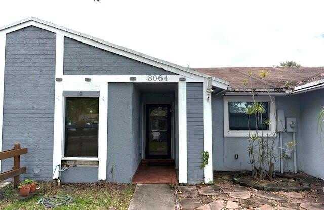 8064 NW 41st Court photos photos