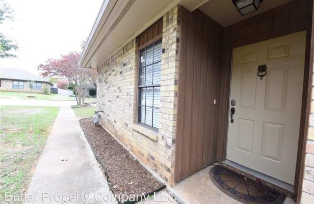 2024 Parkside Ct. Gallery 2