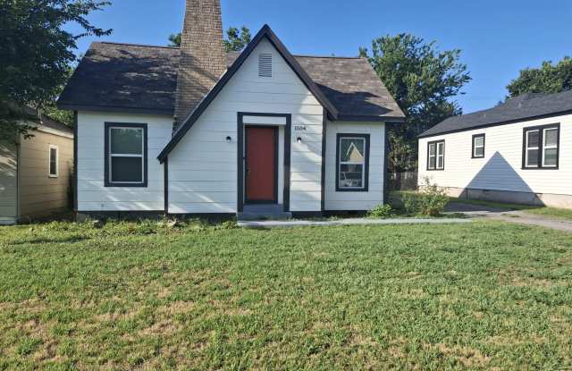 1504 Northwest Arlington Avenue Gallery 2