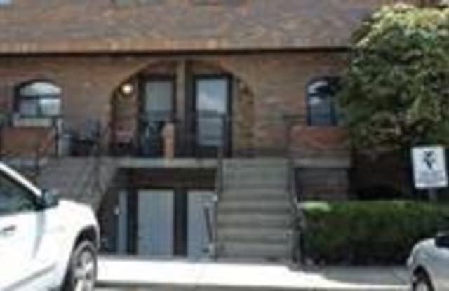 3289 Kennett Sq - 3289 Kennett Square, Pittsburgh, PA 15213