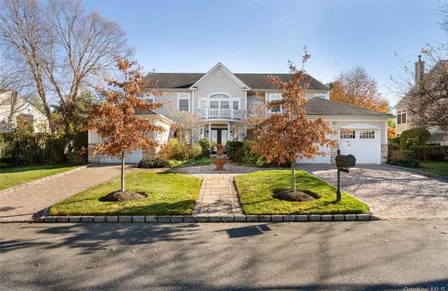 19 Hamlet Woods Drive photos photos