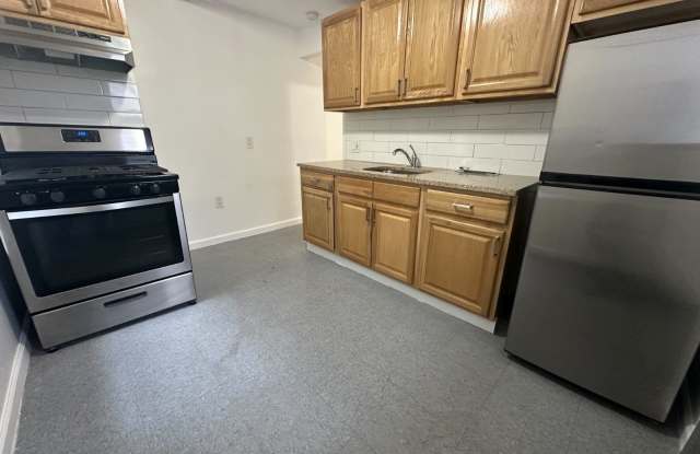 312 Woodworth Ave - 312 Woodworth Avenue, Yonkers, NY 10701
