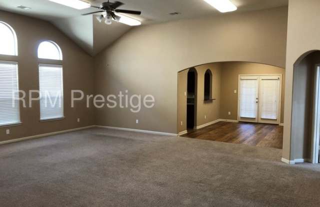 6902 Wolfberry Lane Gallery 3