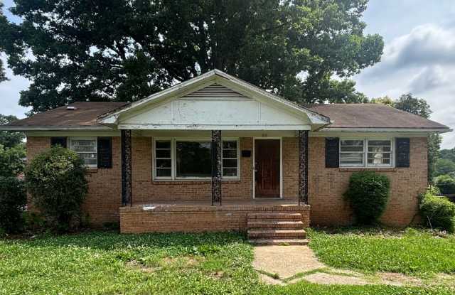 Spacious 3 bedroom home! photos photos