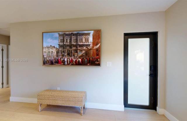 1277 Southwest 19th Street Gallery 3