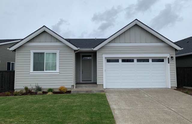 $2,700 - Nice Three-Bedrooms, Two-Baths Campanella Estates, Landscaping services included! photos photos