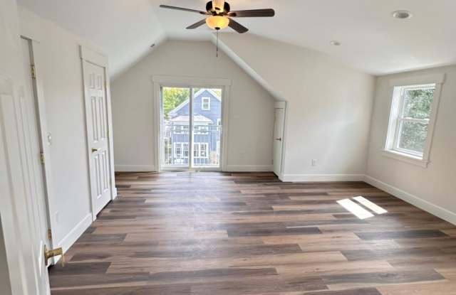 58 Magnolia St. Gallery 2