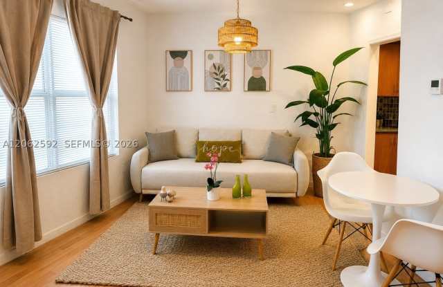 7326 Collins Ave photos photos 7326 Collins Ave photos photos