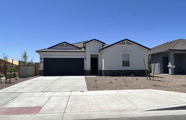 1075 W Chimes Tower Drive - 1075 West Chimes Tower Drive, Casa Grande, AZ 85122