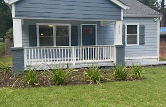 2507 Ryne Street NW photos photos