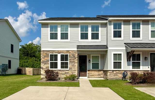 7806 Park Gate Dr photos photos