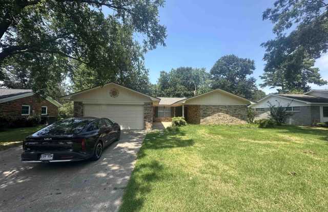 120 Apache Drive photos photos