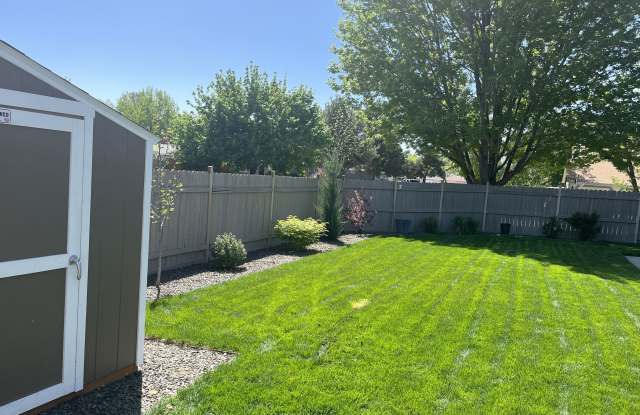 2155 E Cornhusk Ct Gallery 2