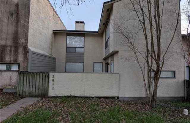 2812 Village Drive photos photos