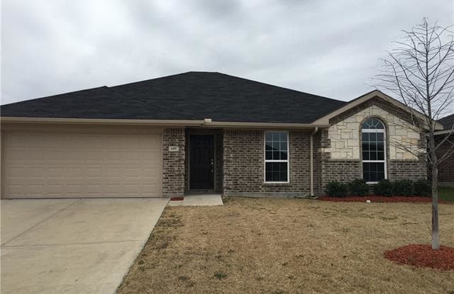 609 Antonio Lane - 609 Antonio Lane, Waxahachie, TX 75165