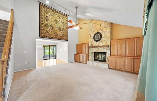 8006 OAK Drive Gallery 2