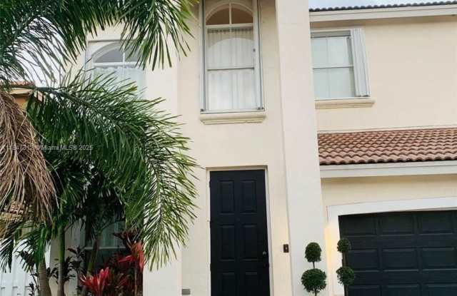 4951 SW 38th Way photos photos