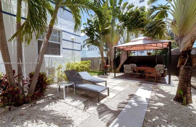 1241 13th St photos photos