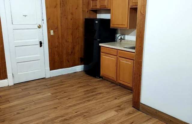 MO1700 photos photos