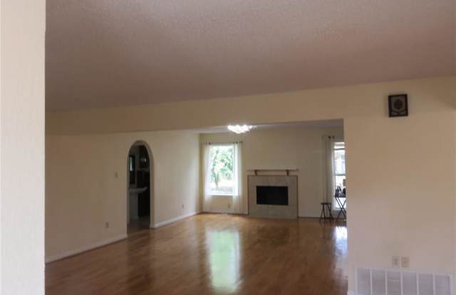 5101 Merganser Dr Gallery 3