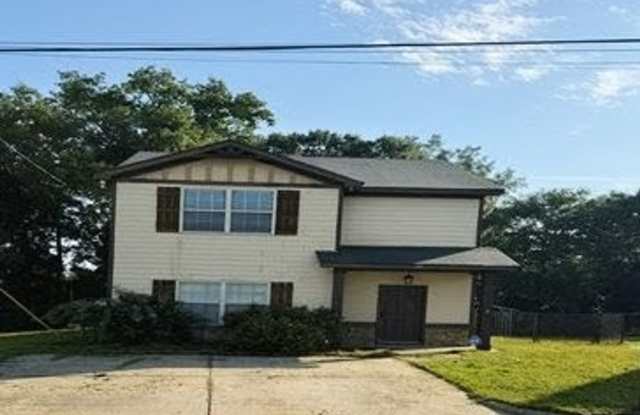 Phenix City home available to rent with 3 bedrooms and 2.5 bathrooms photos photos