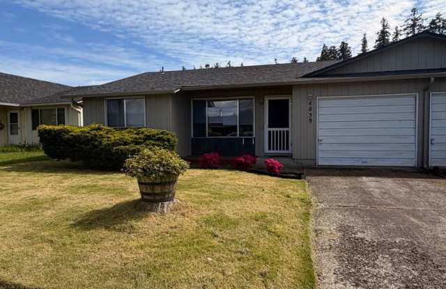 2-Bedroom Duplex in Thurston photos photos