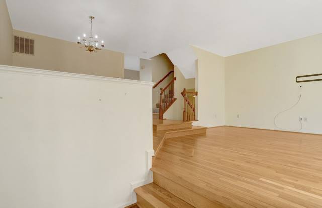 7817 Desiree Street - 1 Gallery 4