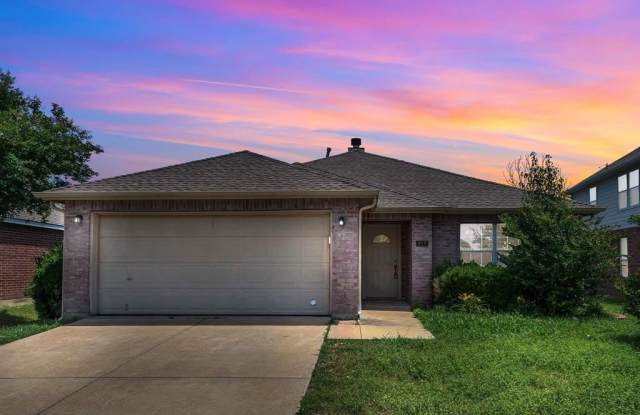 812 Piedmont Drive - 812 Piedmont Drive, McKinney, TX 75071