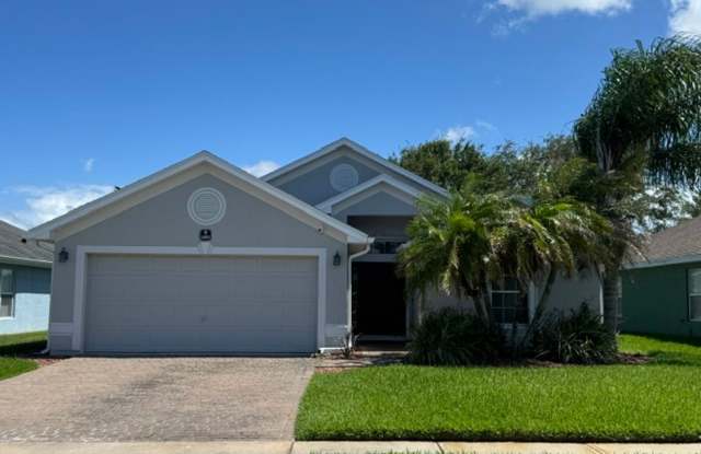 Wonderful 4 bedroom, 2 bath home on the lake in the desirable Phillips Landing Subdivision. photos photos