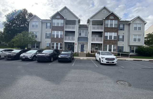 5600 Avonshire Place Gallery 1