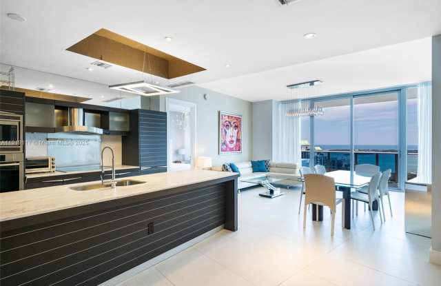 200 Biscayne Boulevard Way photos photos