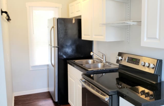 820 17th Street North - 820 17th Street North, St. Petersburg, FL 33713