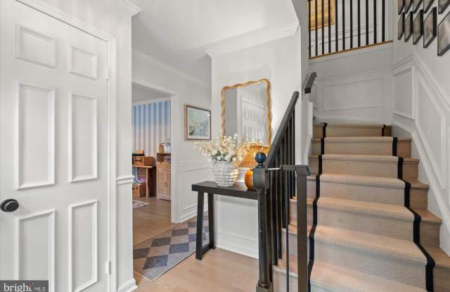 11300 TIMBERLINE Drive Gallery 4