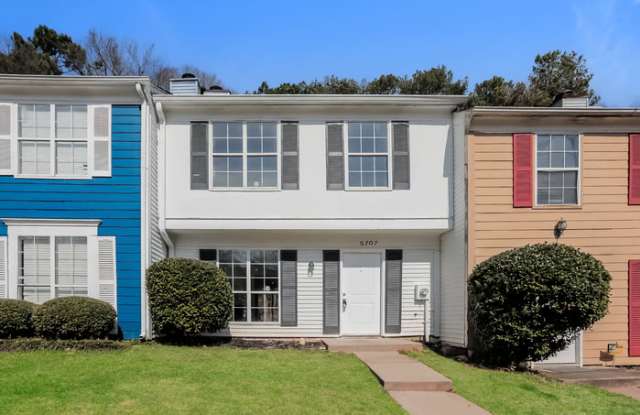 5707 Wells Circle photos photos