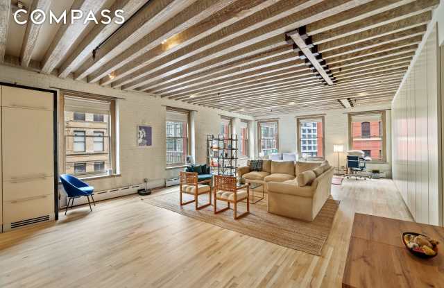 131 Watts Street photos photos
