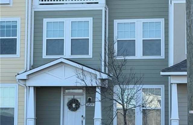 1005 E Ocean View Avenue Gallery 2