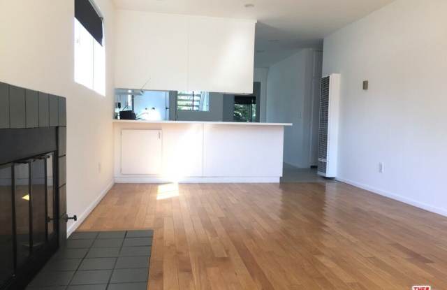 504 Altair Pl Gallery 2