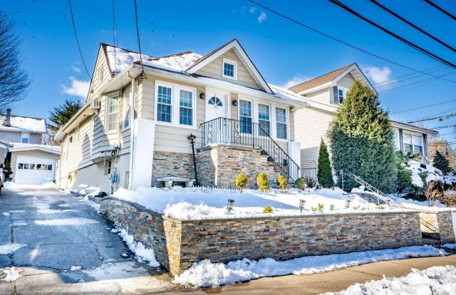 117 FORNELIUS AVE - 117 Fornelius Avenue, Clifton, NJ 07013