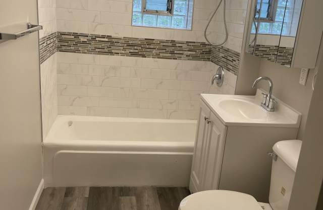 7954 S Loomis Blvd photos photos