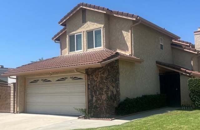 Charming 3-BR Corona Home | Spacious Lot, RV Parking & Boat Storage Gallery 1