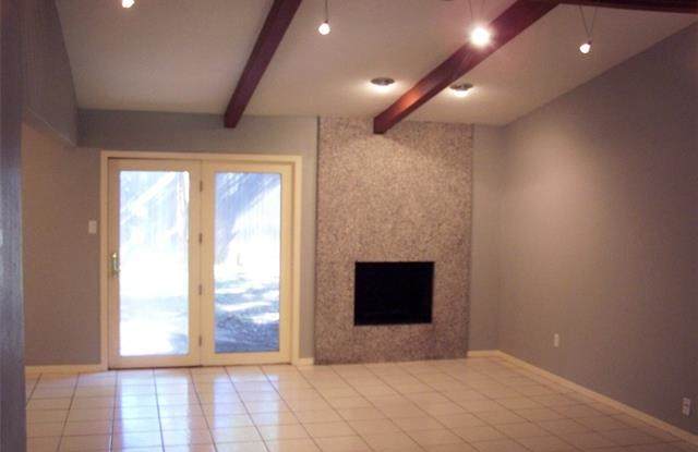 4104 Abelia Court Gallery 4